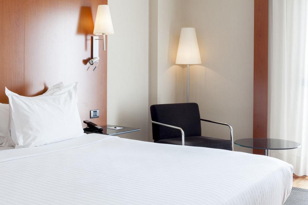 Ac Hotel Badajoz By Marriott מראה חיצוני תמונה