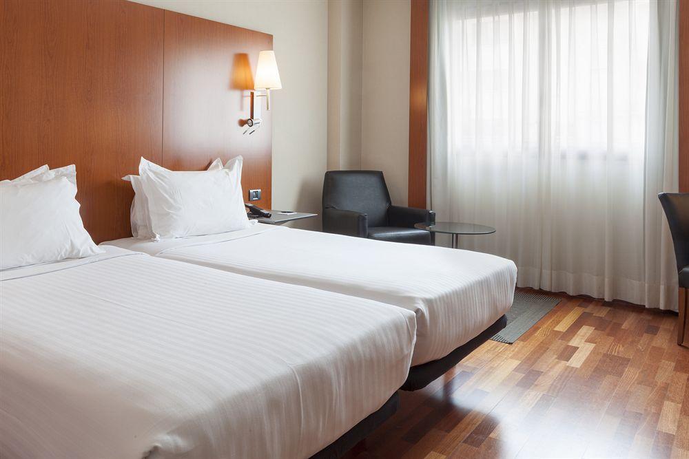Ac Hotel Badajoz By Marriott מראה חיצוני תמונה