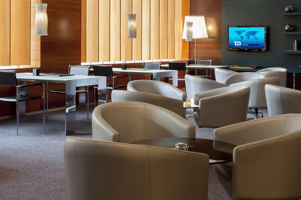 Ac Hotel Badajoz By Marriott מראה חיצוני תמונה
