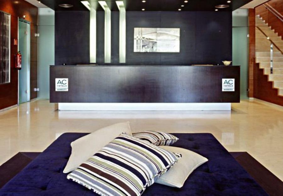 Ac Hotel Badajoz By Marriott מראה פנימי תמונה