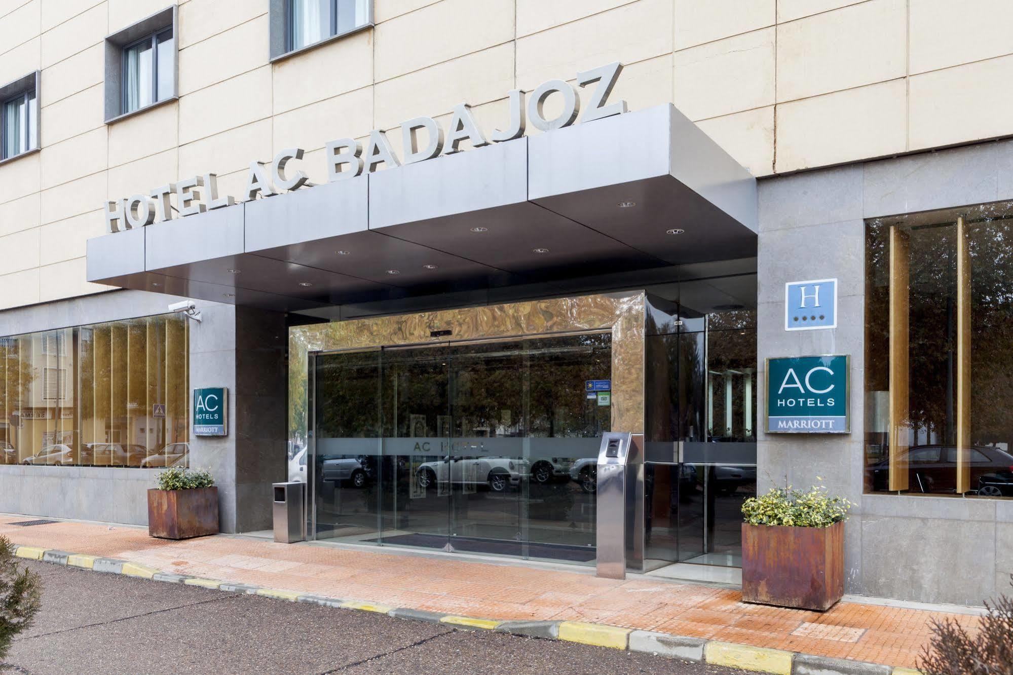 Ac Hotel Badajoz By Marriott מראה חיצוני תמונה