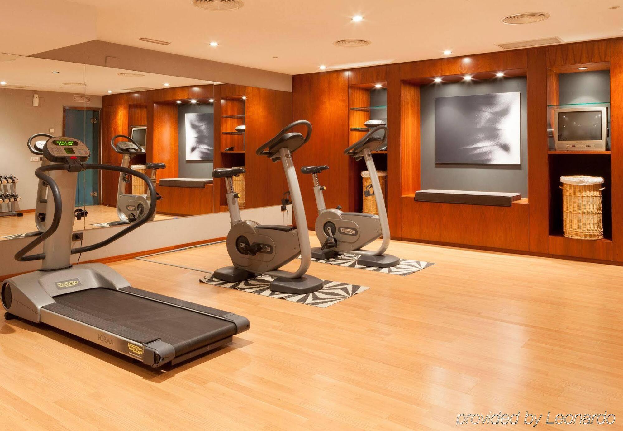 Ac Hotel Badajoz By Marriott מראה חיצוני תמונה